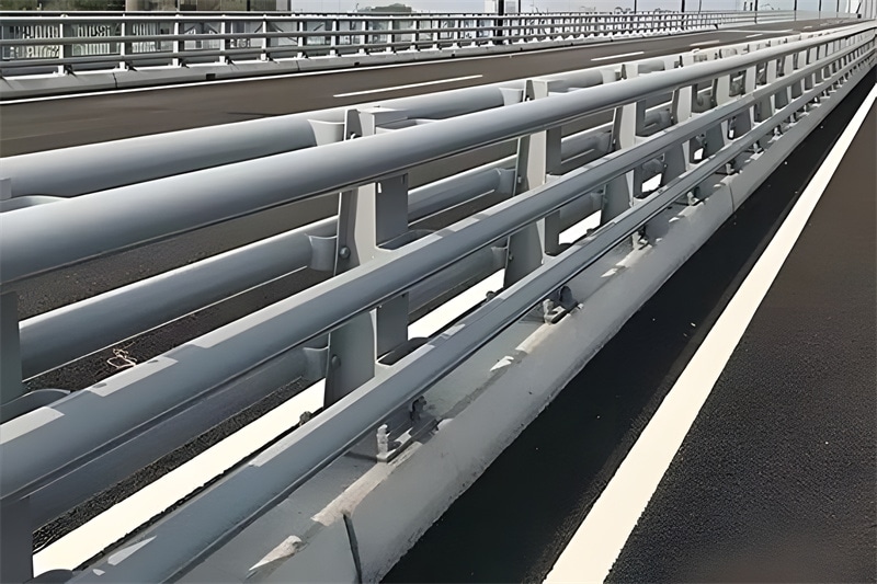 桥梁护栏产量边际回落